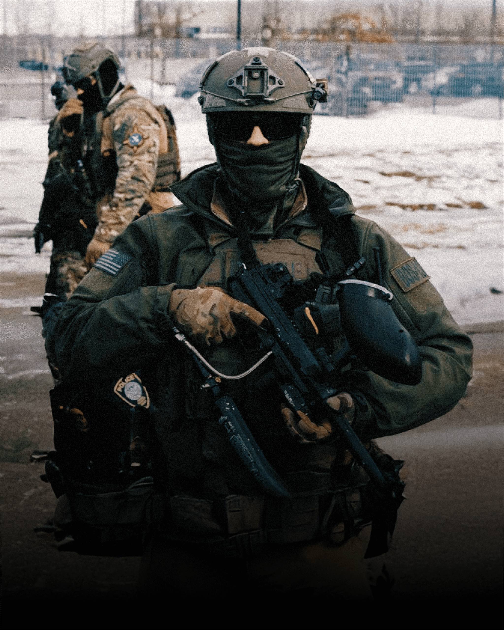 Sovran(ICE)sti (L’Italia della destra nazionalista si fa vassalla degli americani anche sul proprio suolo)